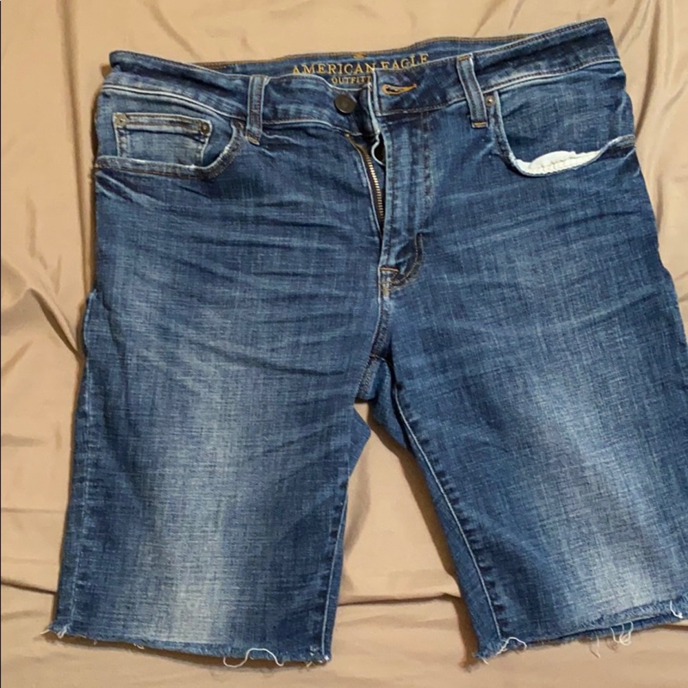 AE shorts